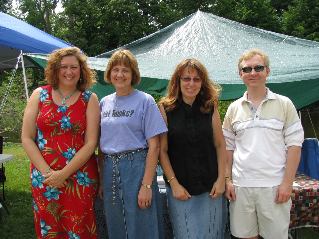 We had no idea we'd be scrambling for cover in a few hours, when the rains came. Island Art Fair